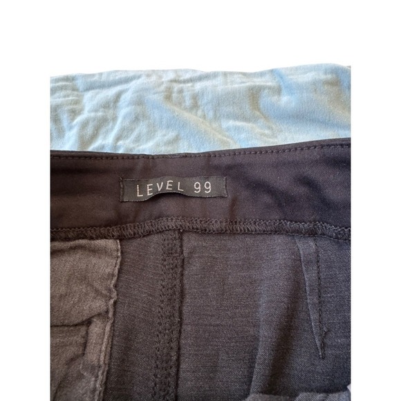 Level 99 Anthropologie Daphnie Crop Kick Flare Pants Women's 26 Black - Picture 2 of 4